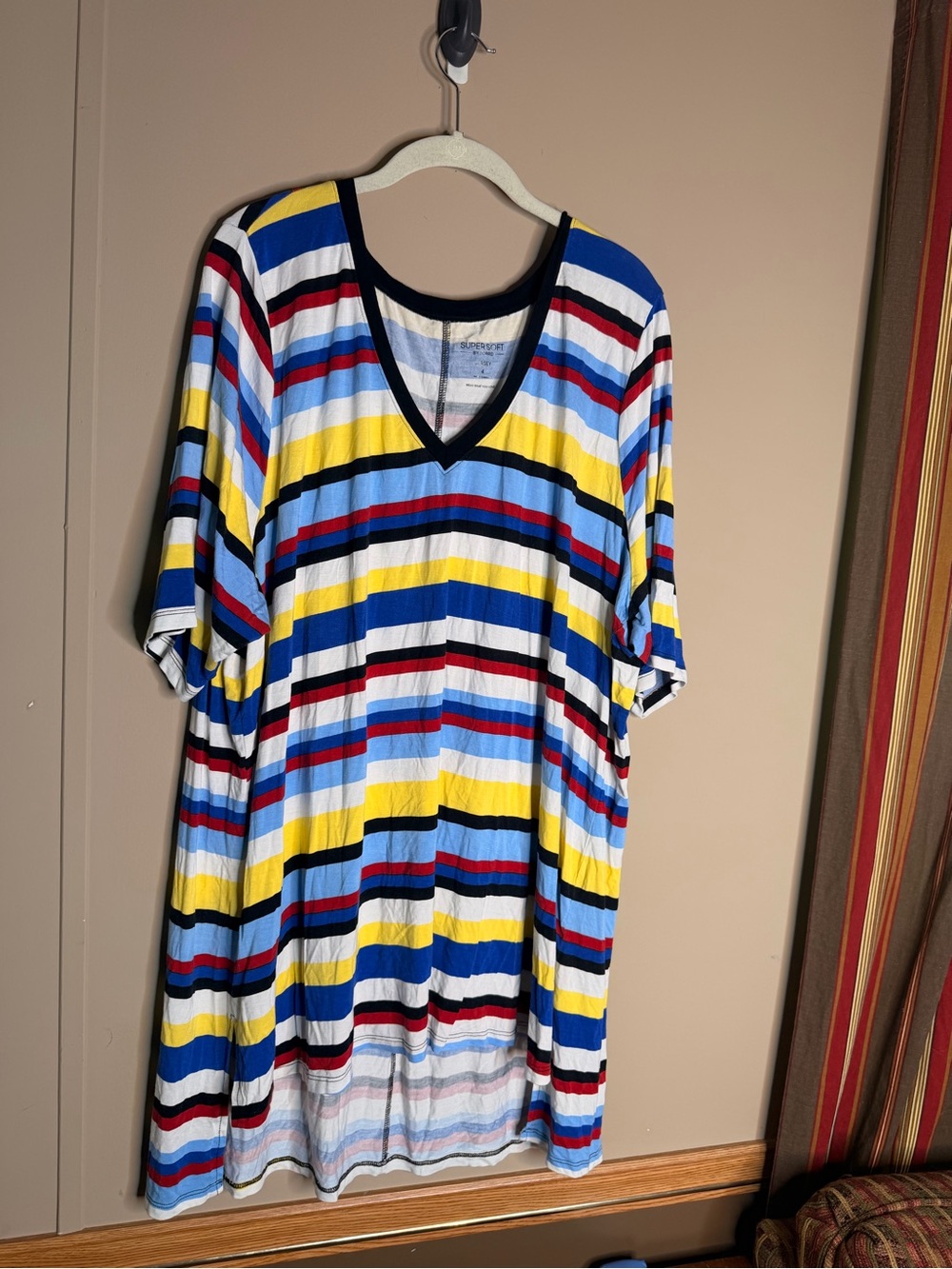 torrid Multicolor Striped V-Neck Short Sleeve Tunic